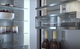 Liebherr Integrated Biofresh Peak Larder Fridge
