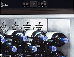 Винный климатический шкаф Liebherr WKb 3212